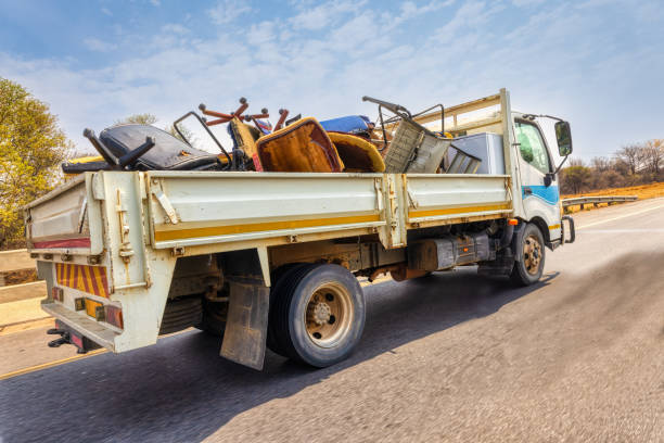 Best Mattress Disposal  in Iola, WI